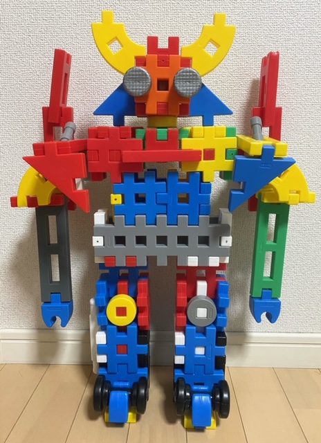 ニューブロック製ロボット
